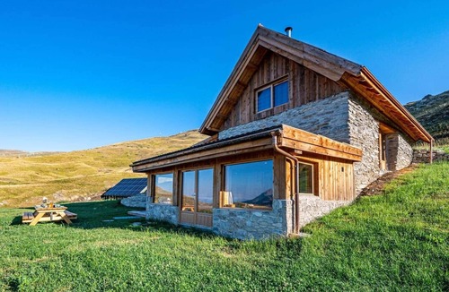 Orcieres Ski Chalet | To complete