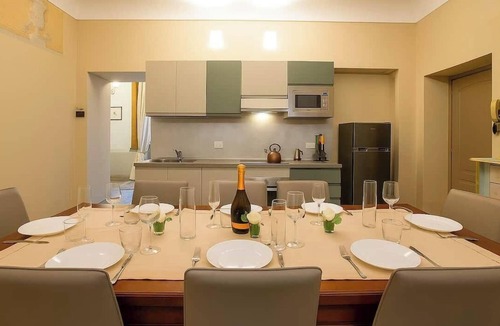 Iseo Apartment | To complete