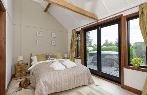 Earls Colne House | Toad Hall Cottage