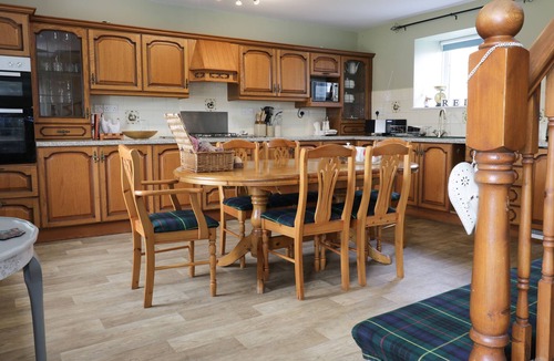 Jedburgh House | TODLAW FARM HOUSE, pet friendly, with a garden in Jedburgh