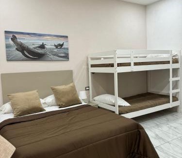 Quartieri Spagnoli Apartment | Toledo Terminal Center