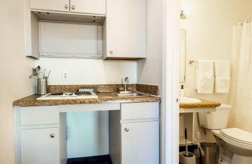 Tolleson Apartment | Tolleson Studio Retreat Cozy Stay for 2