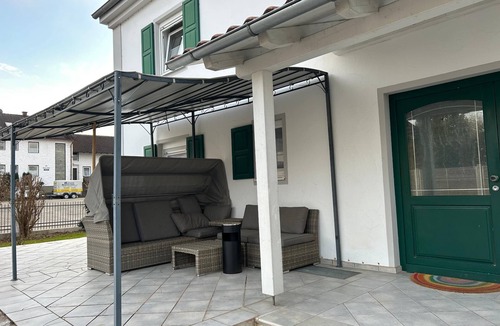 Dasing Apartment | Tom Helle Vacation Rental: 5-bedroom apartment, sleeps 12, with a kitchen, balcony, free Wi-Fi, and parking
