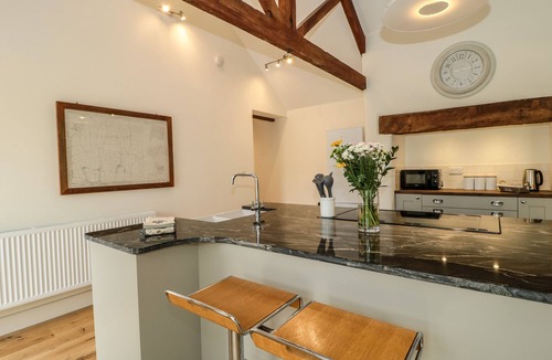 Yeovil Cottage | Tom's Barn