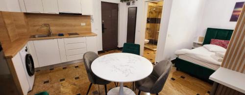 Mamaia-Sat Apartment | Tomis Villa - Elegant Studio langa plaja