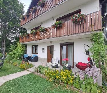 Jezerce House | TOMLJANOVIĆ