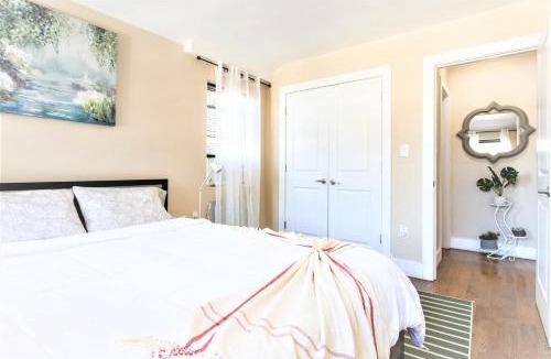 Queens Apartment | Tonel Paradise