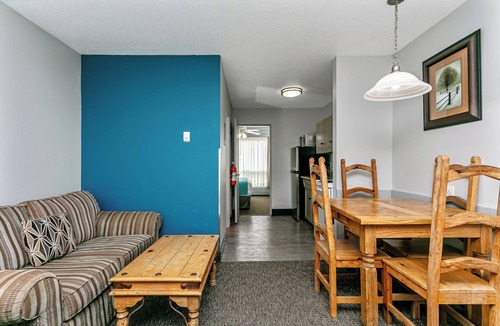 Jasper Hotel | Tonquin Inn
