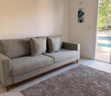 Itatiba Apartment | Tons de Cinza