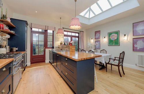 Wandsworth House | Tonsleys Family Retreat, by Veeve