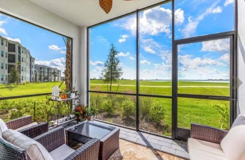 Biggar Condo | Tony Lo Bianco’s Italian golf condo. Free golf membership and amenities
