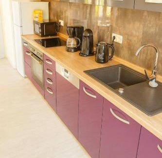 Chemnitz Apartment | TOP ANGEBOT - große Wohnung - max 6 Personen - WiFi - Waschmaschine - Badewanne - 2 Parkplätze - zentrale Lage - große Küche TOP