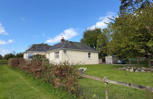 Cupar House | Top Cottage, Charming Country cottage near St Andrews