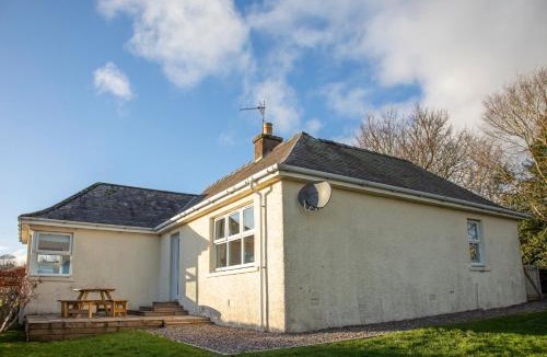 Cupar House | Top Cottage, Charming Country cottage near St Andrews