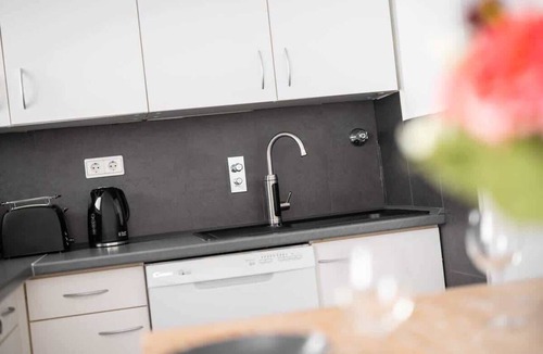 Kreuzviertel Apartment | Top floor apartment next to Marienplatz
