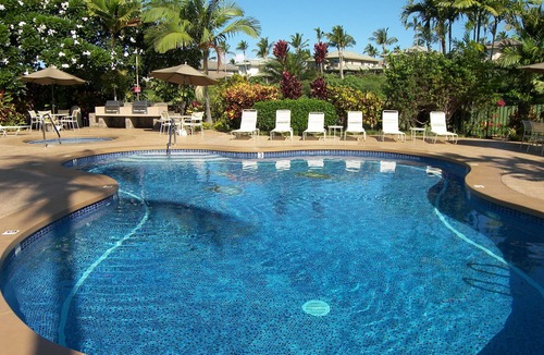 Wailea Condo | TOP FLOOR CORNER PRIVATE STUDIO, LOCALLY OWNED, CLEAN, WALK TO BEACH