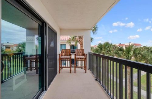 Butler Beach Apartment | Top-Floor End Unit with Ocean & Pool Views | Gated Beachfront Resort Near St. Augustine
