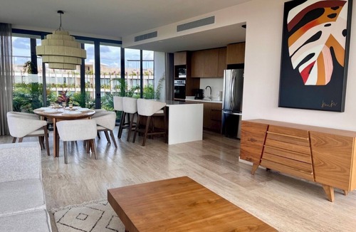 Tulum City Center Condo | TOP FLOOR PH, Private Pool, 24/7 Security, 3 King Beds, A/C, Elevators!