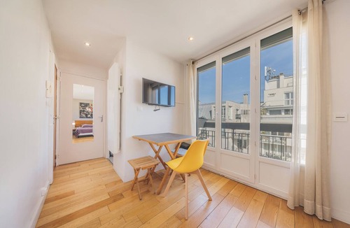 Quartier Saint-Ambroise Apartment | top floor studio between Oberkampf and Canal Saint Martin