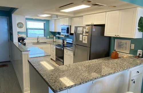 Navarre Beach Condo | Top floor, Week Before July 4 open, 10% off and August 10% off. Book Early!