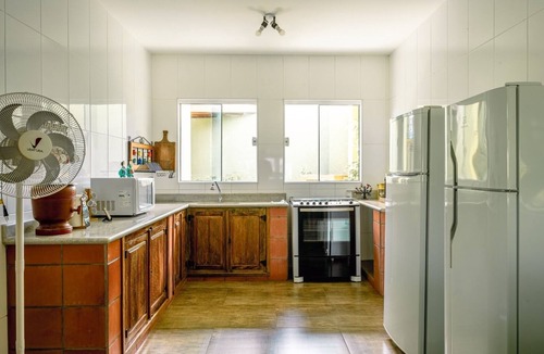 Tuiuti House | TOP HOUSE with VIEW of the mountains; POOL, Wifi 128 Mbps, PET FRIENDLY