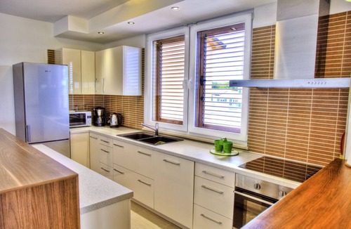 Medulin House | TOP LOCATED LUXURY HOUSE WITH SEA VIEW AND POOL , 300m FROM SEA