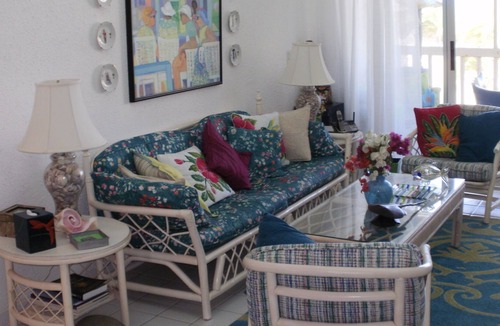 Estate Salt River Condo | Top quality plus good value at Gentle Winds Beach Condo
