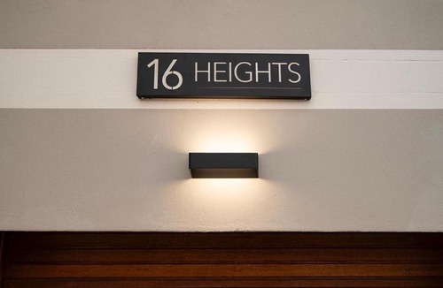 Herolds Bay Apartment | Topiary Lux Studio 16!