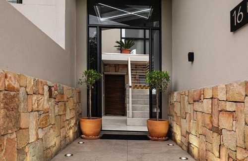 Herolds Bay Apartment | Topiary Lux Studio 16!
