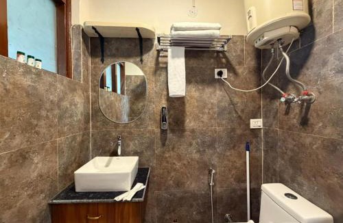 Naggar Hotel | Tora House