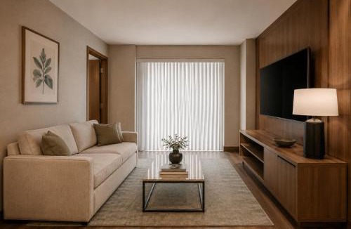 Bay Cloverhill Hotel | Toronto Arc Suites
