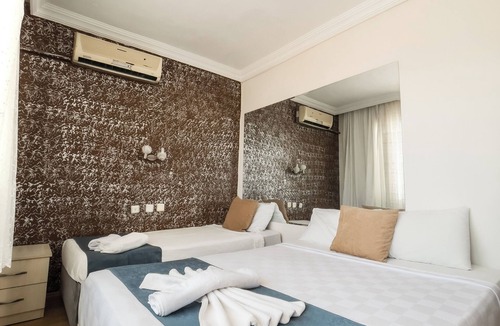Camlık Mahallesi Hotel | Toros Hotel