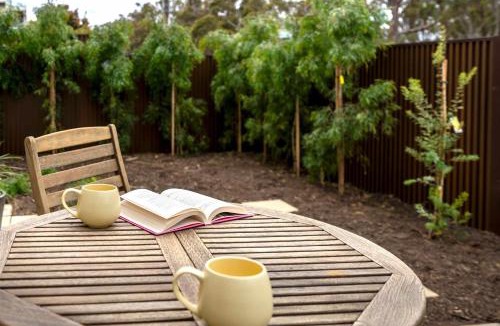 Torquay House | Torquay Haven Opposite Taylor Park 350m to Beach