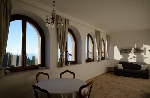 Ortona Bed & Breakfast | Torre della Loggia - Dimora Storica