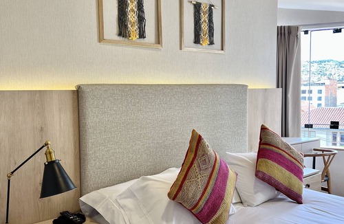 Primavera Hotel | Torre Dorada