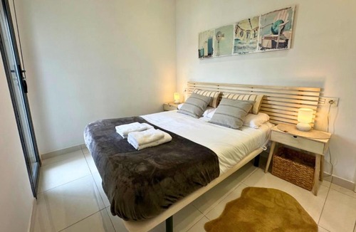 Torre de la Horadada Apartment | Torremar 81: Exclusivo apartamento con terraza