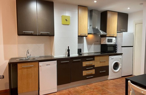 Barrio del Carmen Apartment | Torres de Quart: Central and fully equipped