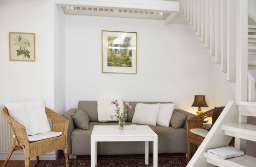 Simrishamn Bed & Breakfast | Torsborgs Gård