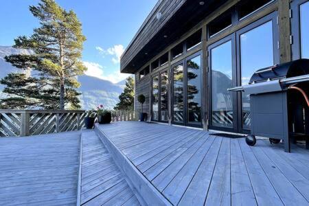 Andalsnes House | Torvika Hus