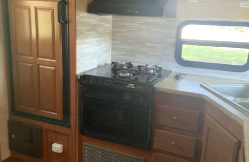 Lincoln RV Rental | Total Camping Package
