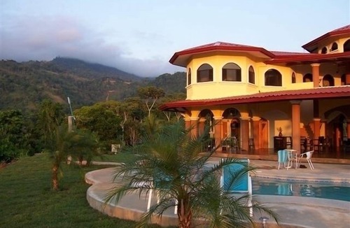 Baru Villa | Toucans, Mountains & Waterfalls! Jungle Villa, 5-8 BR, with full staff.