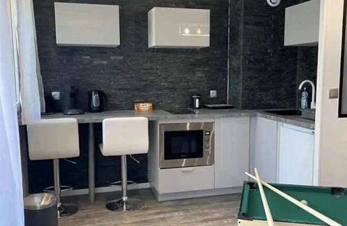 Trois Cocus - Borderouge - Croix-Daurade - Paleficat Apartment | Toulouse getaway, sauna, jacuzzi, metro, parking.