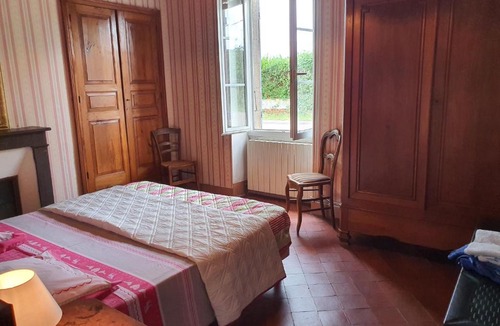 Mhere House | Tout Crin