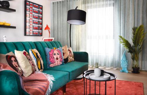 Tower Hill Apartment | Tower Flat