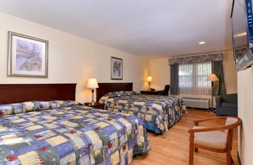 Guilford Hotel | Tower Inn And Suites Of Guilford - Madison