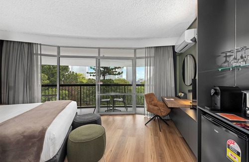 Brisbane Central Business District Hotel | Tower Mill Hotel