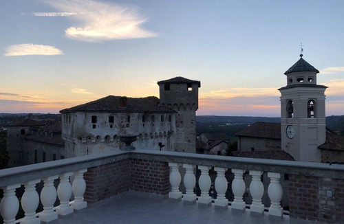 Casaleggio Boiro House | Tower Room