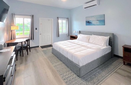 Lubbers Quarters Cay Hotel | Town Center Abaco