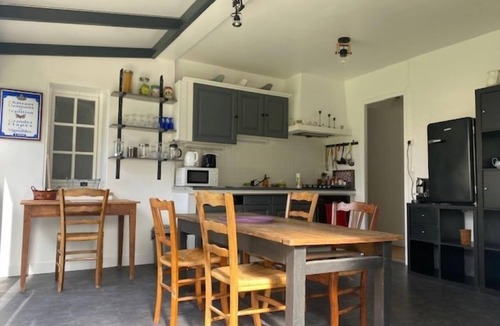 Coulommiers House | Town center house, single storey, nice private garden, terrace, private parking
