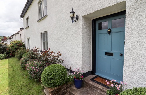 South Tawton Cottage | TOWNEND, pet friendly, luxury holiday cottage in South Zeal